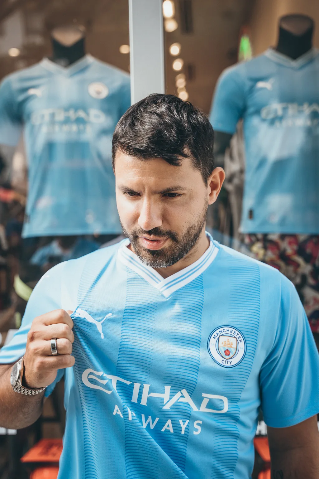 Manchester City x Agüero - photograph 1 of 5