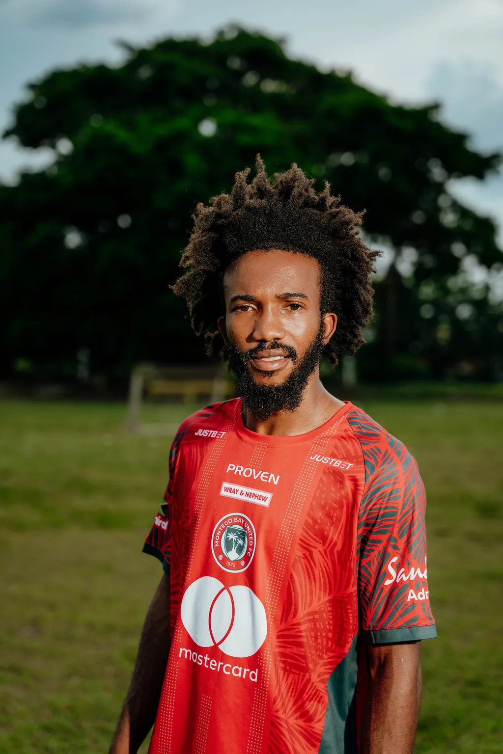Demario Phillips: MontegoBay United FC Signing - photograph 4 of 4