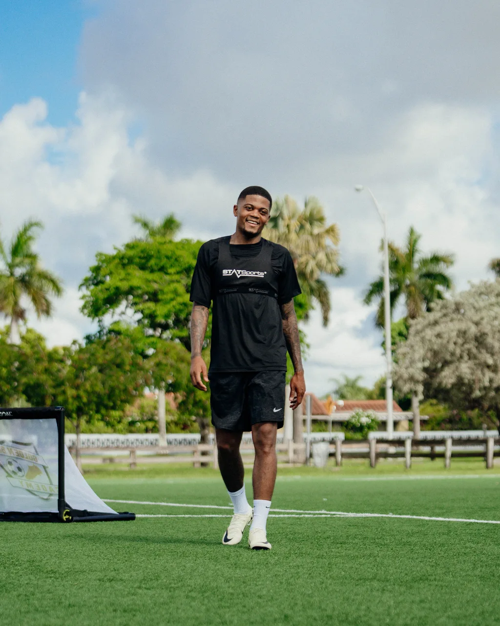 Leon Bailey - photograph 4 of 13